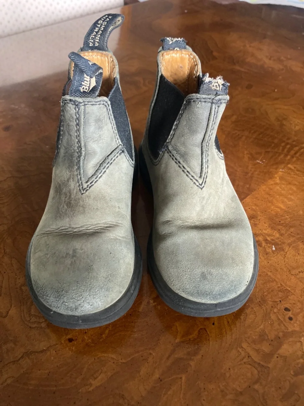 Blundstone Little Kids Chelsea Boot US Size 9-9.5